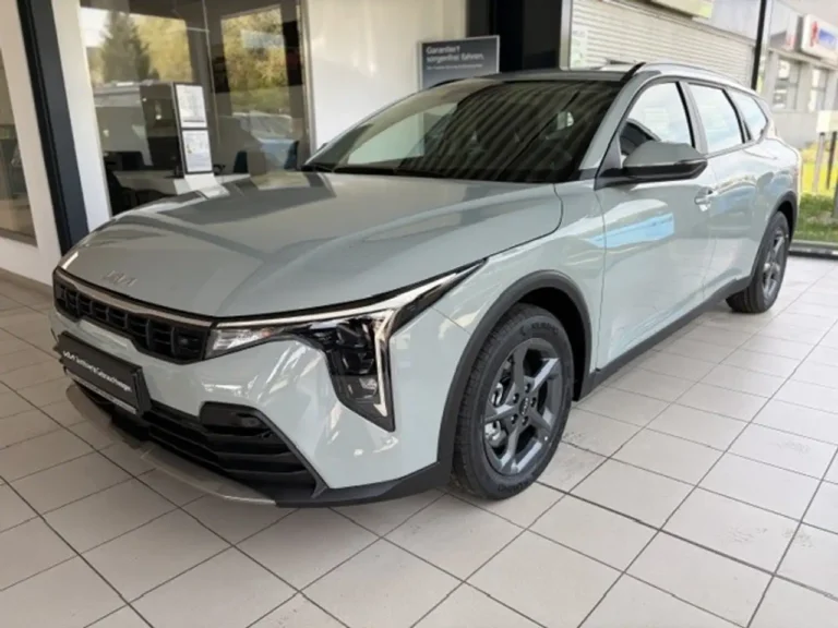 Kia K4