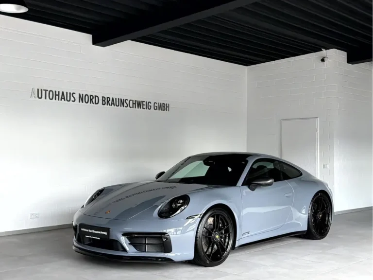 Porsche 992