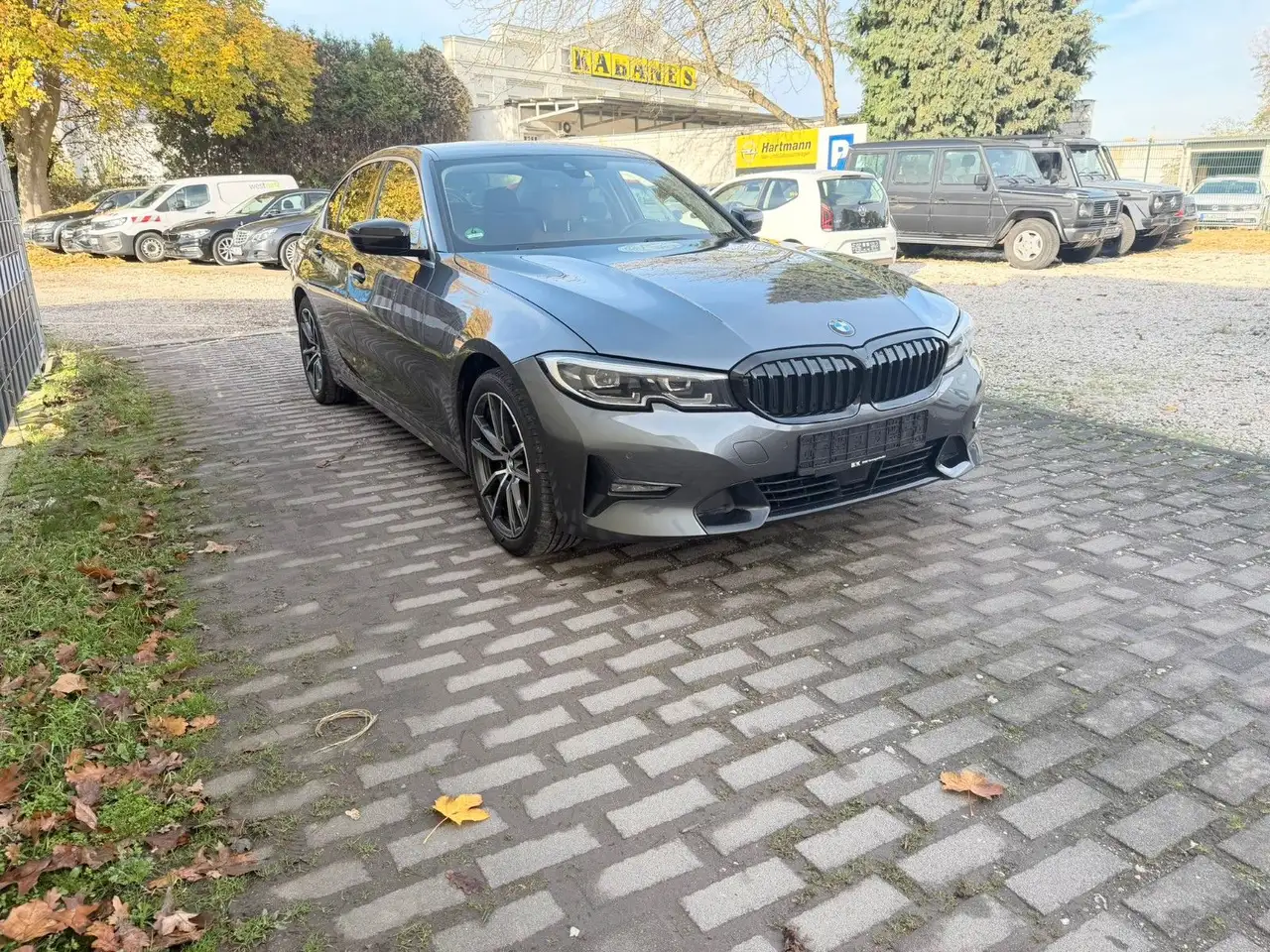 BMW 320