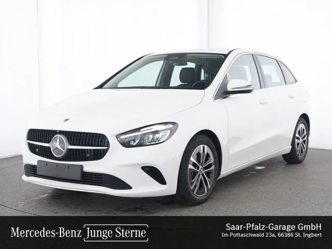 Mercedes-Benz B 180