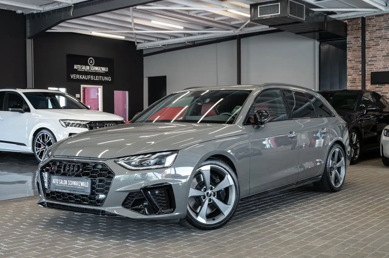 Audi S4
