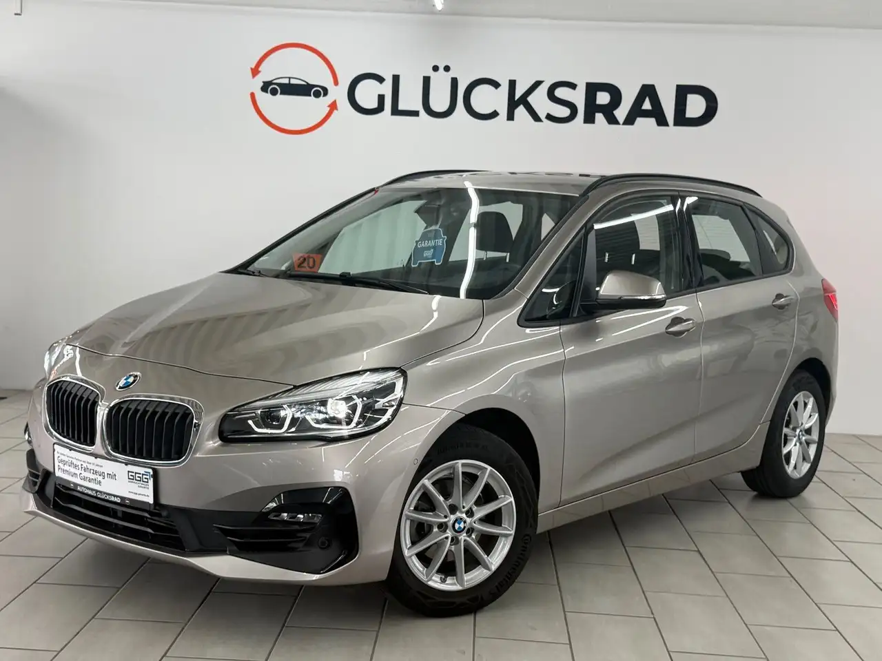 BMW 216